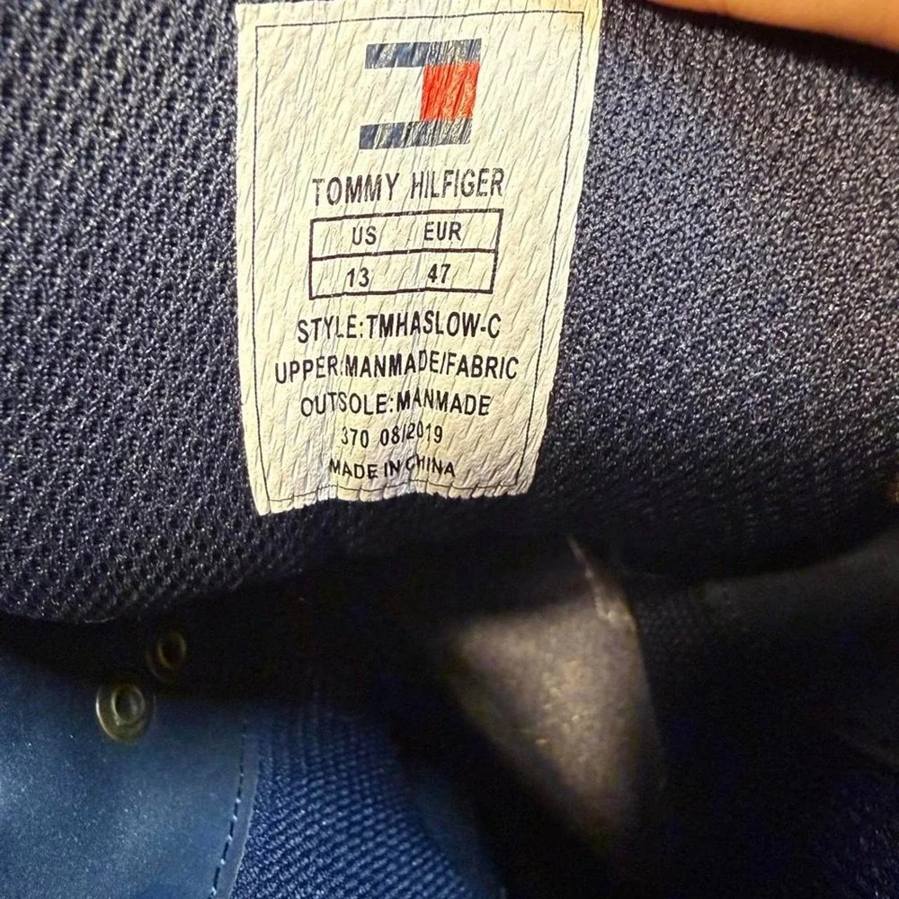 Tommy Hilfiger brown leather lace-up boots with pebbled texture